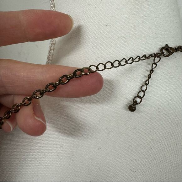 Faux Pearl Cluster Floral Statement Necklace - Picture 7 of 7